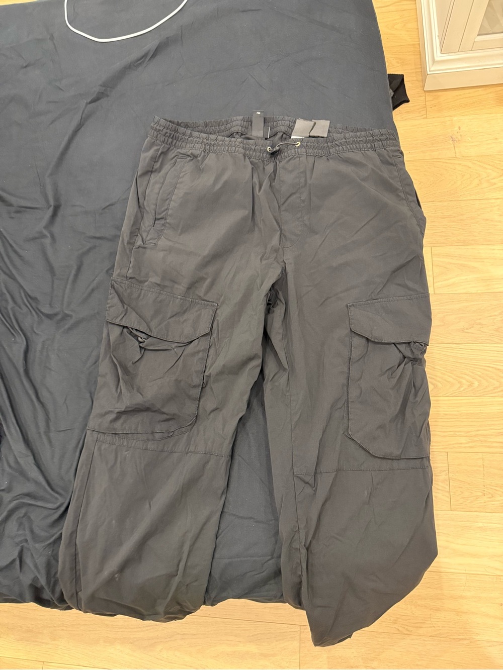 H&M Relaxed Fit black cargo/parachute pants, men’s XXL